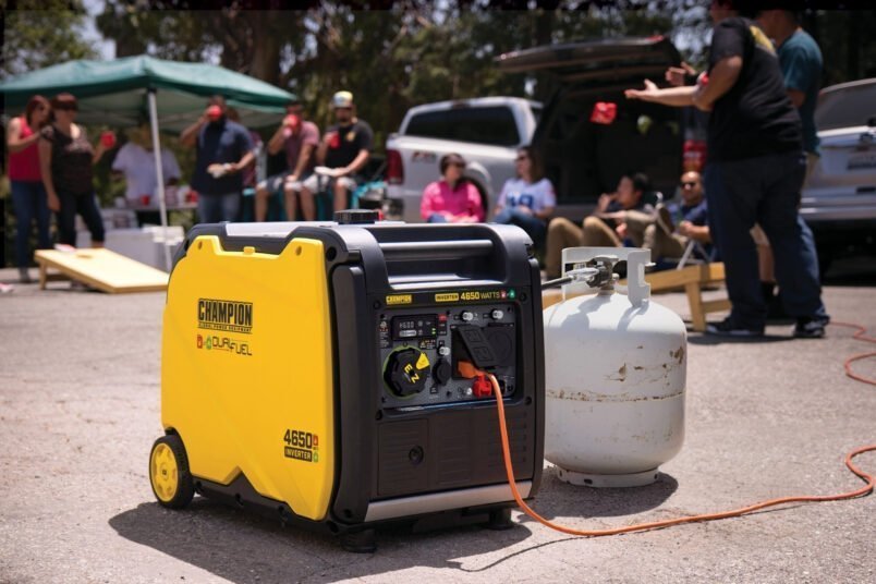 Champion 200994 3650/4650W Dual Fuel Inverter Generator - Image 5